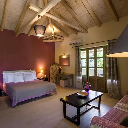 Tria Luxury Residences Casa de Férias