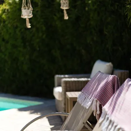 別荘 Tria Luxury Residences