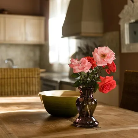 Tria Luxury Residences * Stoúpa