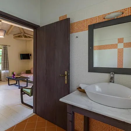 Tria Luxury Residences Casa de Férias