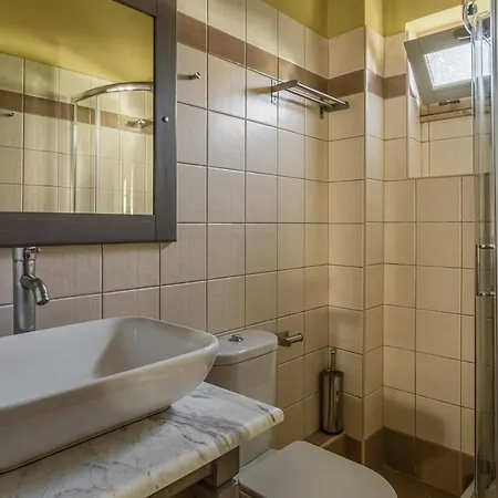 Tria Luxury Residences Holiday home