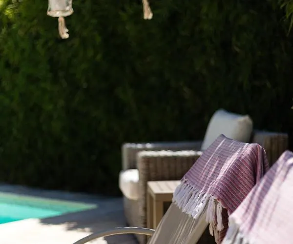 Vakantiehuis Tria Luxury Residences