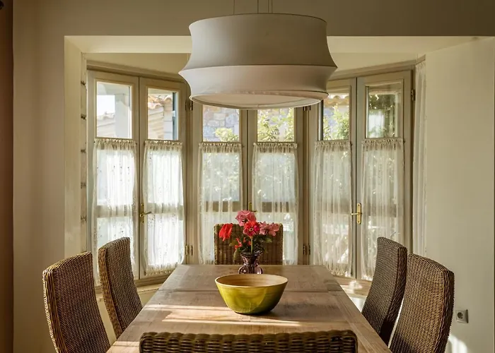 Tria Luxury Residences Holiday home